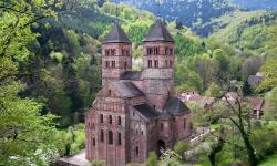 Au fond de la vallée:l'abbaye