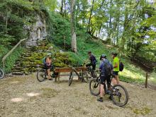 Damvant: prière à la grotte de Lourdes
