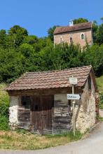 Montjoie le château